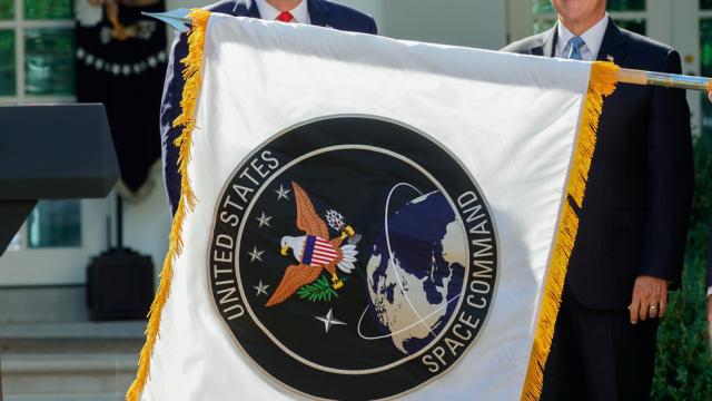 美國(guó)太空司令部成立 特朗普稱捍衛(wèi)美國(guó)在太空中的利益